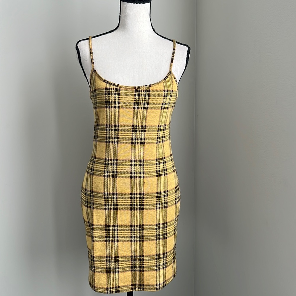 FASHION NOVA Yellow Plaid Clueless Dress - M